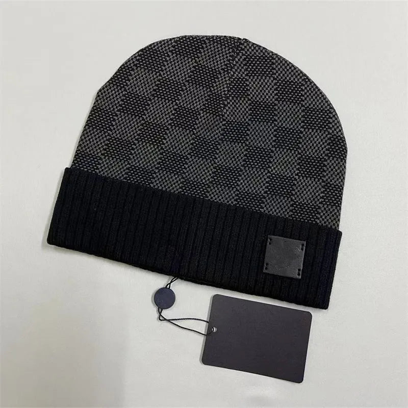 Plaid Beanie Designer Hats for Men Knitted Bonnets Winter Hat Fall Thermal Skull Cap Casual Travel Classical Beanies Black Grey Keep Warm Z018